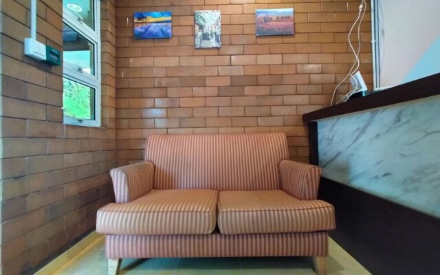 SPOT ON 89942 M & H Rizq Ventures