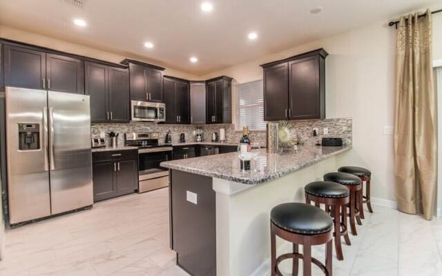 Champions Gate Luxury 6 Bedroom Villa