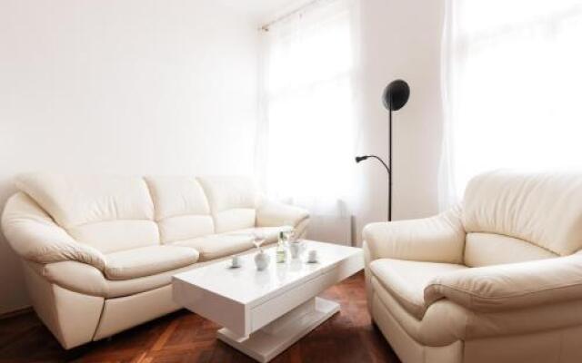 Stylish New Town Apartments