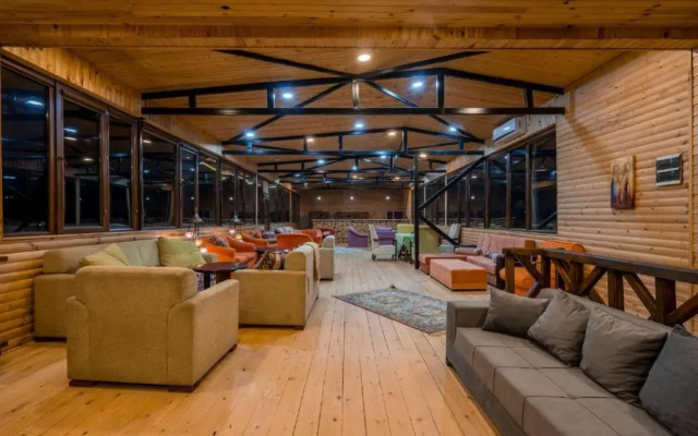 Svaneti, Hotel Ushguli