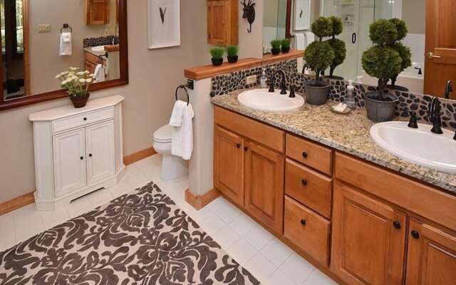 Arrowhead Village Condo - 104 Aspenwood Lodge