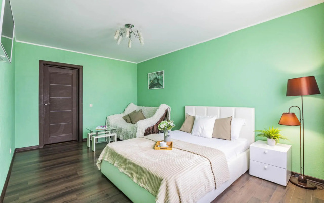 Good House (Гуд Хаус) в переулке Трамвайный 2к3