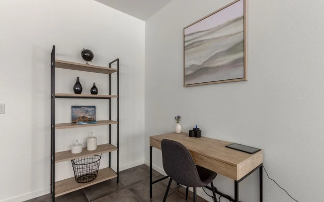 Merlot Gilbert 3 Bedroom Home by RedAwning