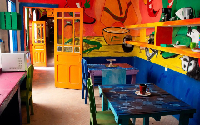 hostal chesal