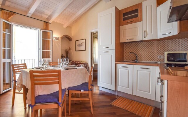 Beautiful Apartment in Imperia With 2 Bedrooms and Wifi