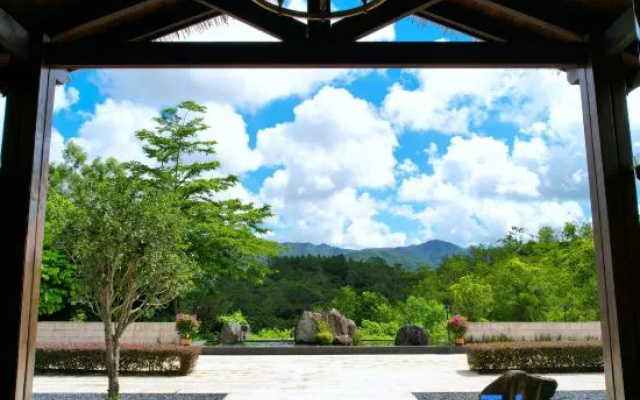 Chiba Mountain Top Private Hot Spring Resort Manor – Outside – Huizhou