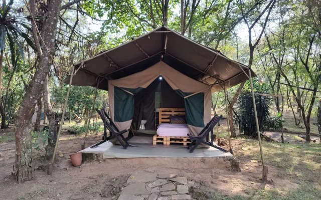 Red Rocks Rwanda Guesthouse & Campsite