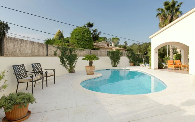 Luxurious Villa in Calonge With Swimming Pool
