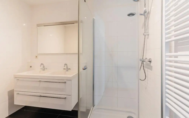 Lovely Apartment by the Beach