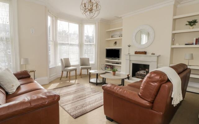 31 Trafalgar Square