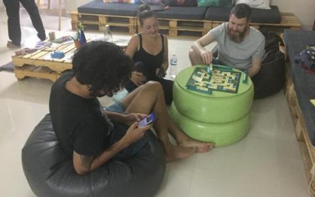 Beehive Travellers & Backpackers Hostel