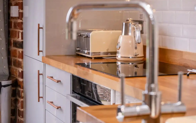 Maple Barn: Lux Rural Retreat Near Norfolk Coast