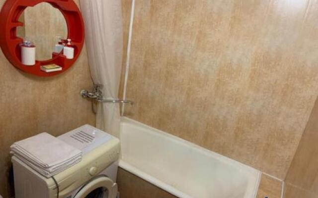 Apartment on Spartaka, 24