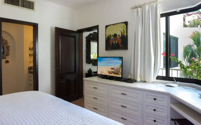 Royal Palms 9 1 Bedroom Condo by Redawning
