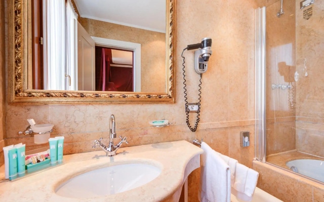 Hotel Al Duca Di Venezia