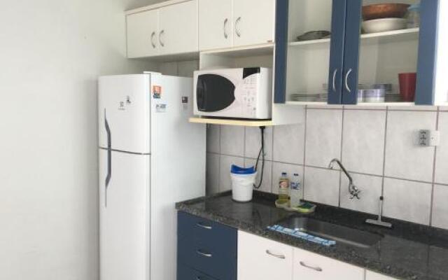 Ap 2 dorms no Centro de Ubatuba