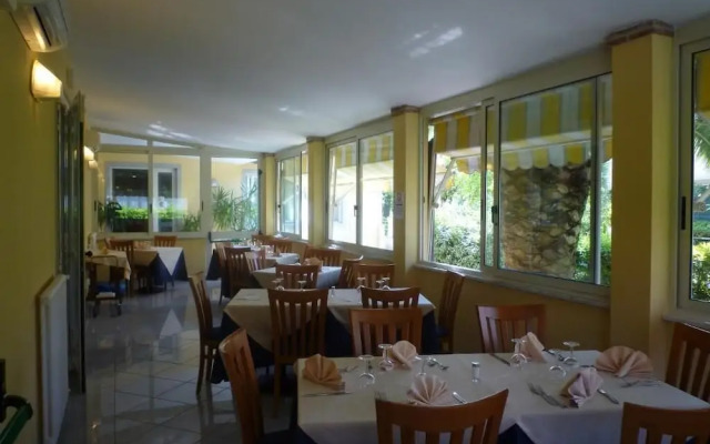 Hotel Riva