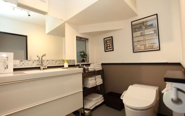 Jonni’s Place
