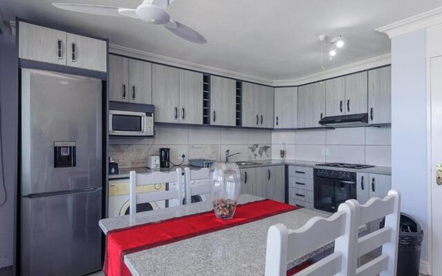 Chakas Cove 38 - LOAD SHED FREE