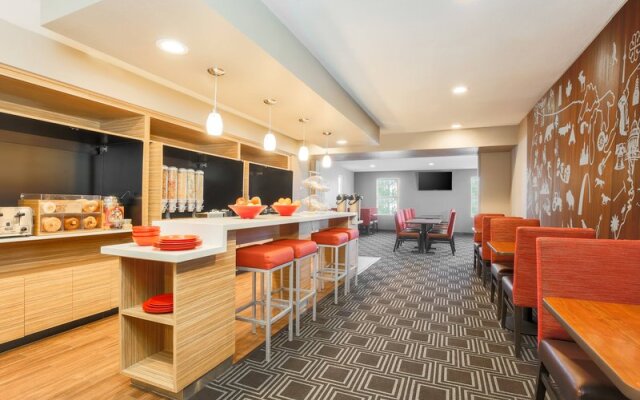 TownePlace Suites by Marriott Denver SE