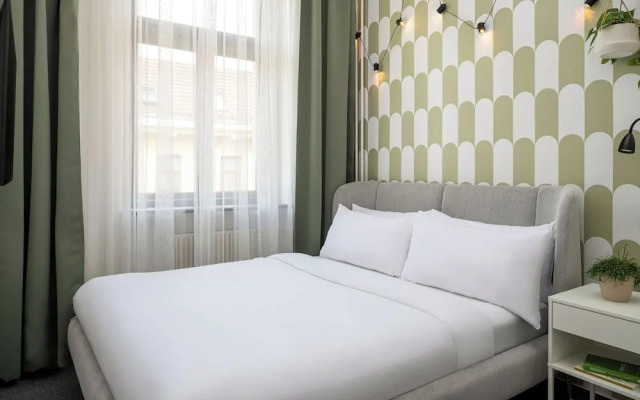 Riverside Hotel by Goodnite cz