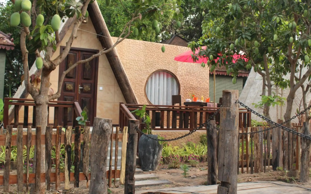 Bong Thom Forest Lodge