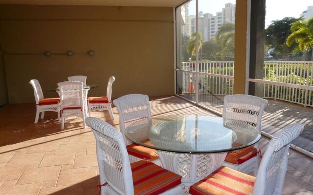 Beach Club 413