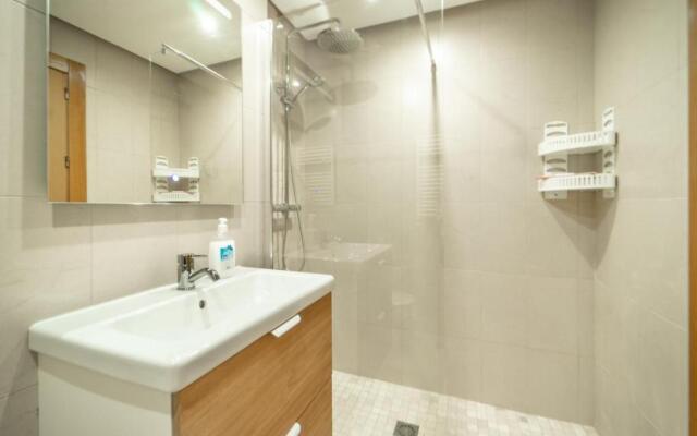 Apartment with Golf Views - MO2811LT