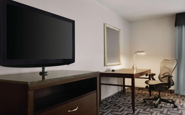 Hilton Garden Inn South Bend