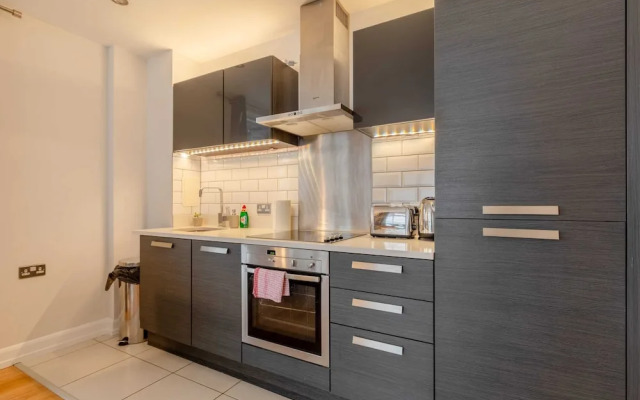 Vibrant & Inviting 1BD Flat, Heart of Haggerston!
