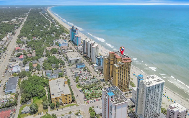 Anderson Ocean Club by Elliott Realty