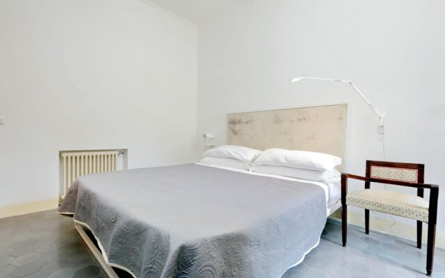 Wonderful 1bdr Apt. Near Colosseum