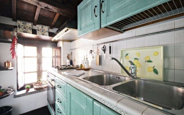 Tower Top in the Heart of Rome