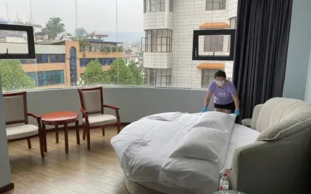 Hotels in Xuanxuan, Mangla