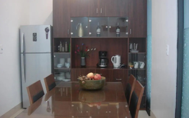 Lea House Ha Long
