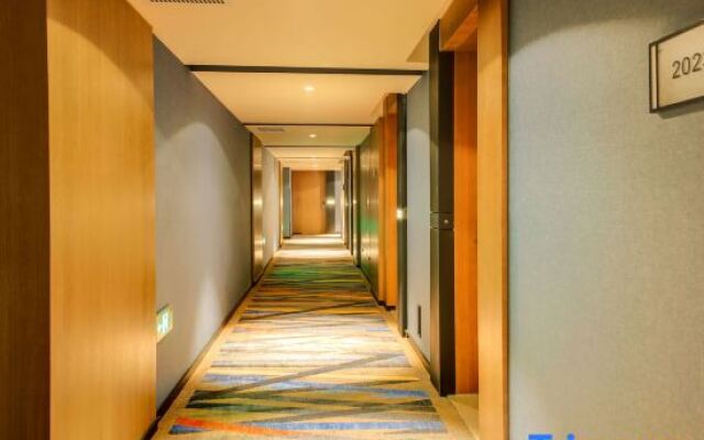 Madison Hotel Jinan High-tech Zone Wanda Plaz