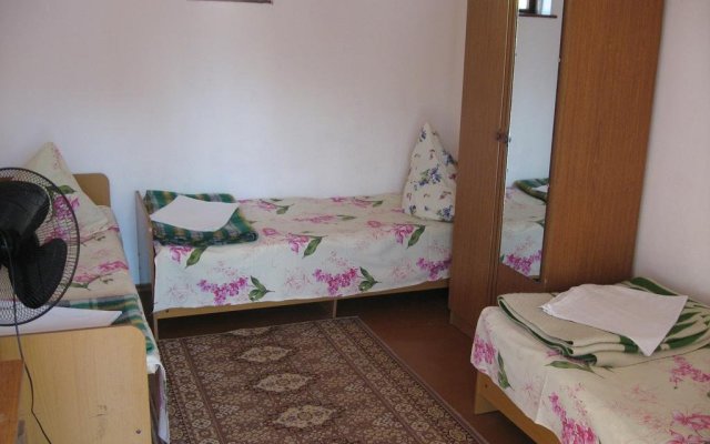 Guest House on Peschanaya 23
