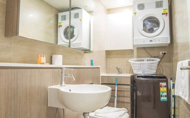 Lovely & Luxurious Townhouse In Zetland