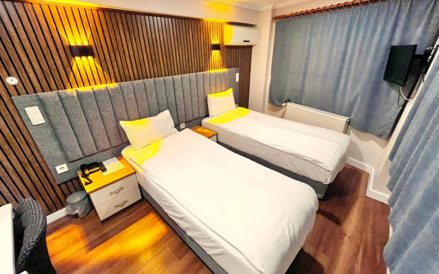 Naila Hotel