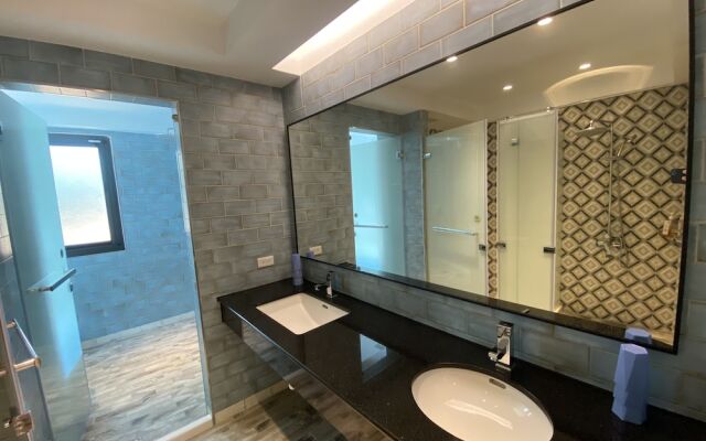 Hotian Sky Villa