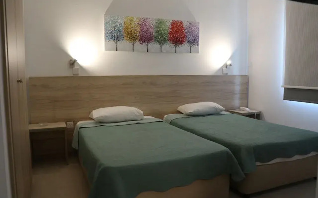 Layiotis Hotel Apartments