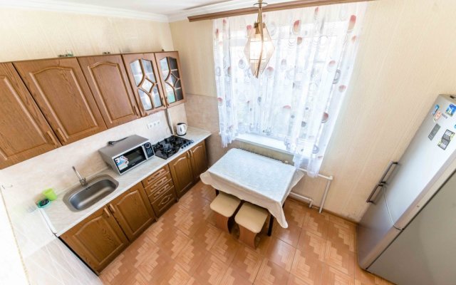 Na Shevchenko 251 Apartments