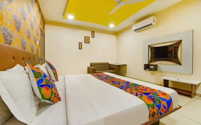 Fabhotel Shiv Residency