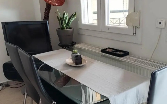 modern&comfortable apartment Euosmos Thessaloniki