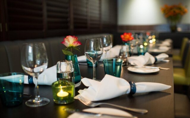 Dolphin House Serviced Apartments