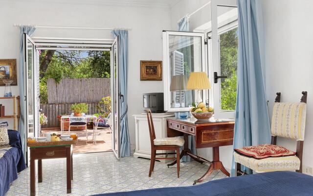 Charming Villa in Capri with pool and sea-view-VILLA MARINA