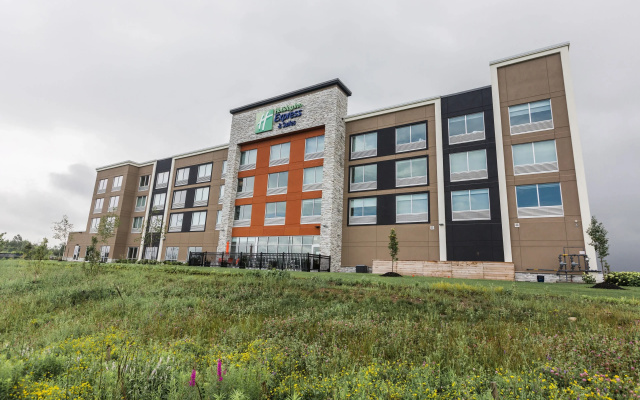 Holiday Inn Express & Suites Welland by IHG