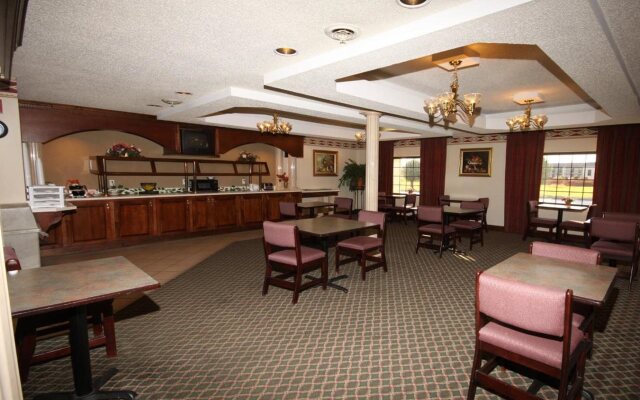 Gateway Inn and Suites