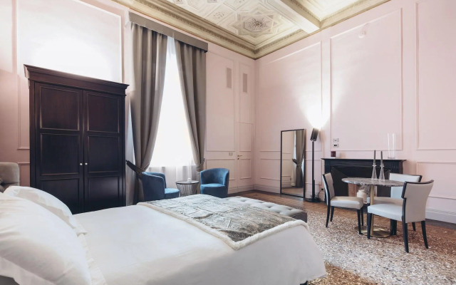 Gregorini Bingham Art Luxury Suites