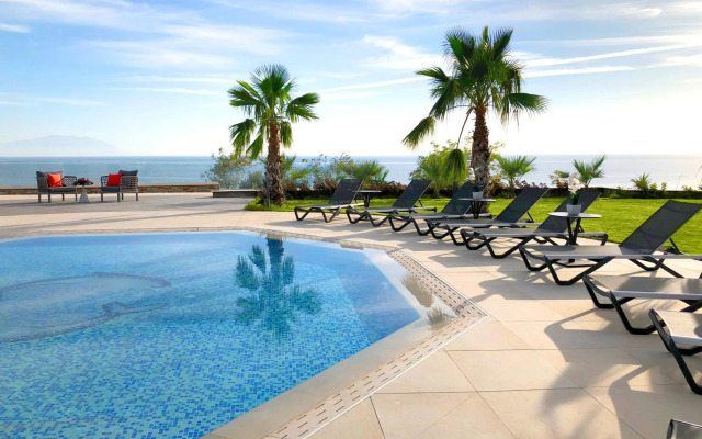 King Maron Wellness Beach Hotel